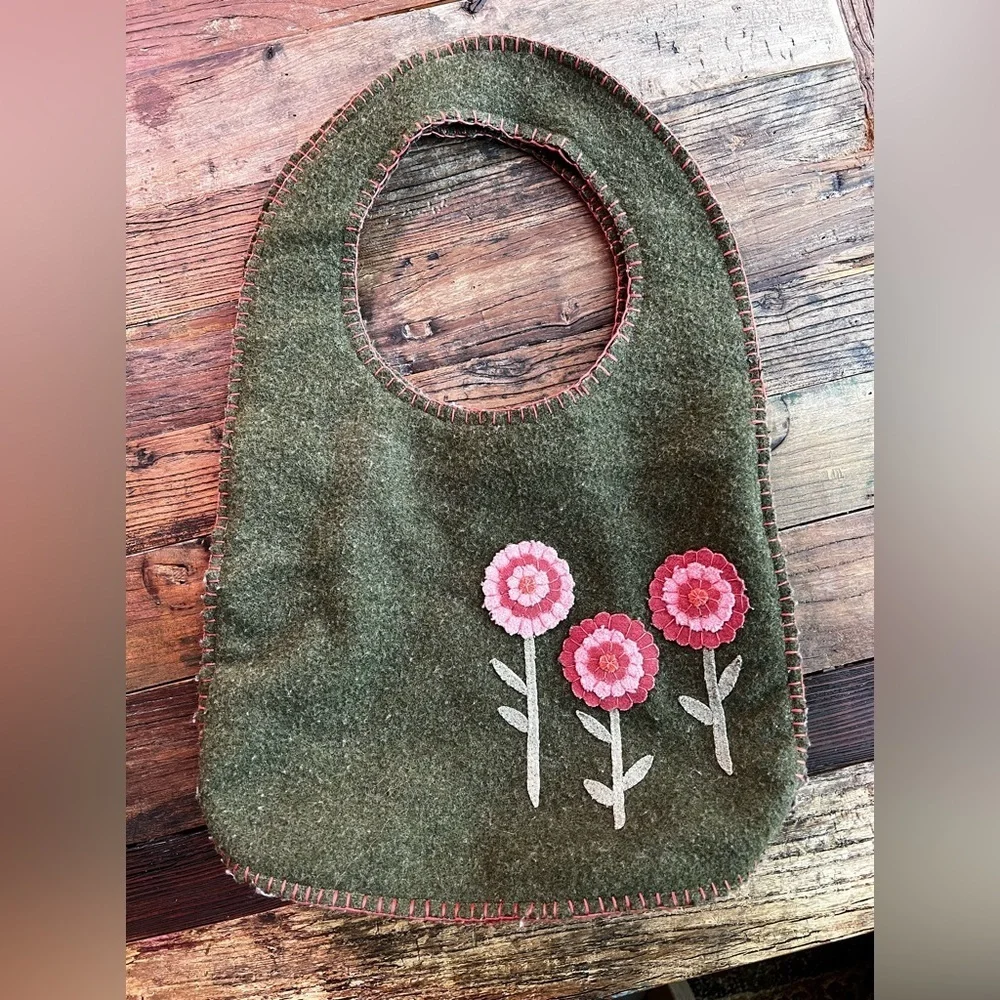 Bohemian thick felt purse hobo Boho bag green with flowers